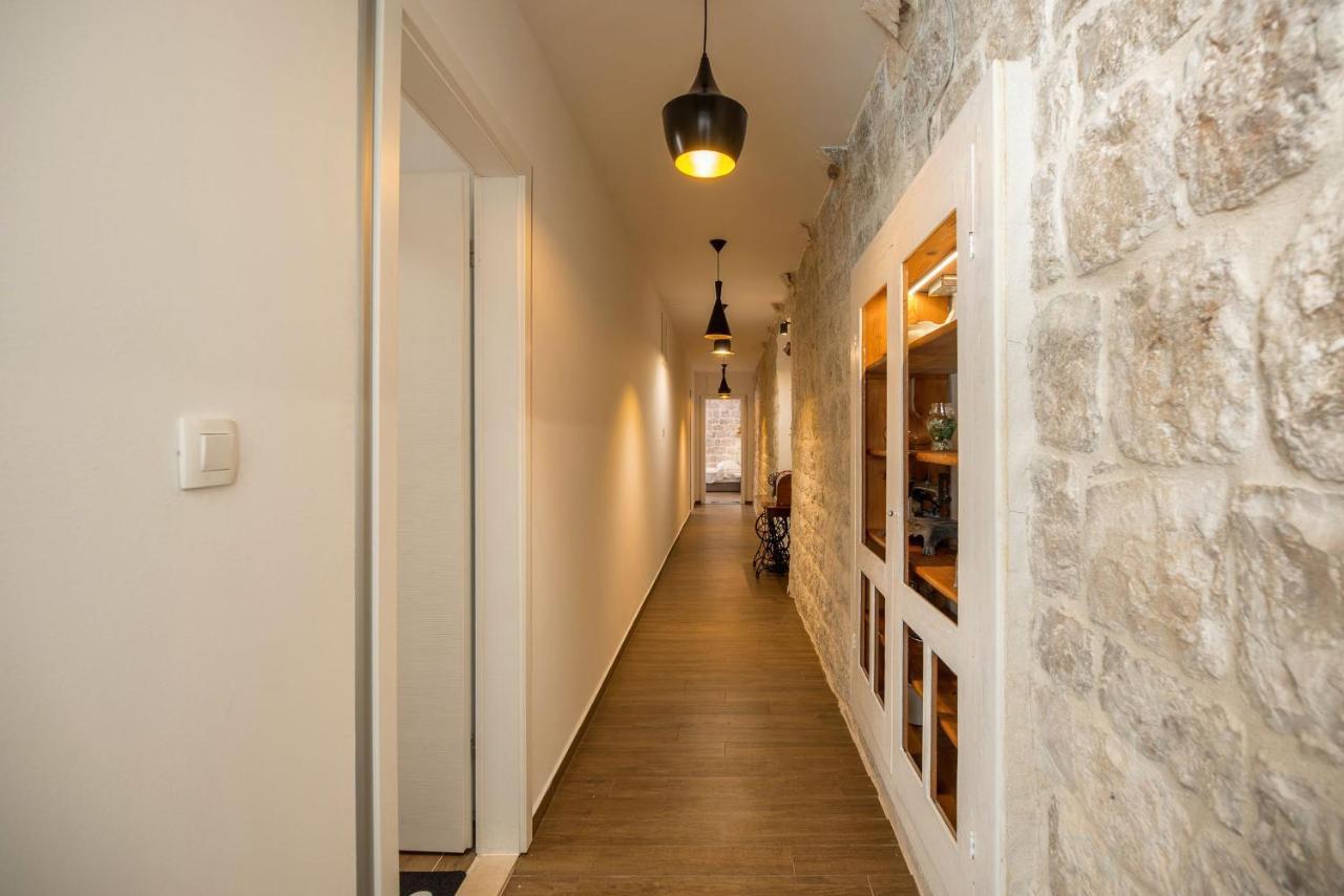 Vintage House Al Pozzo Aparthotel Hvar Town Kültér fotó