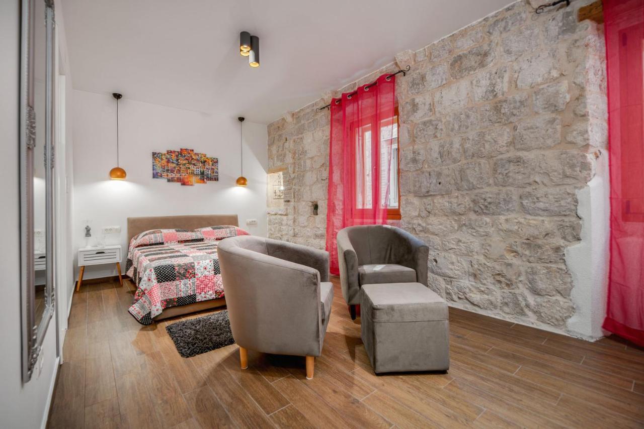 Vintage House Al Pozzo Aparthotel Hvar Town Kültér fotó