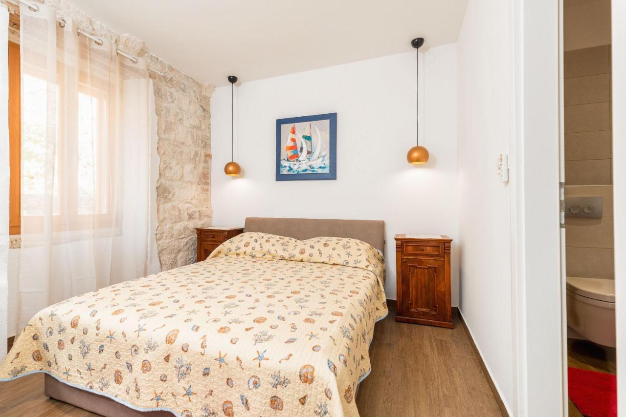 Vintage House Al Pozzo Aparthotel Hvar Town Kültér fotó