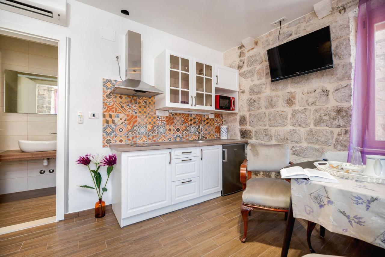 Vintage House Al Pozzo Aparthotel Hvar Town Kültér fotó