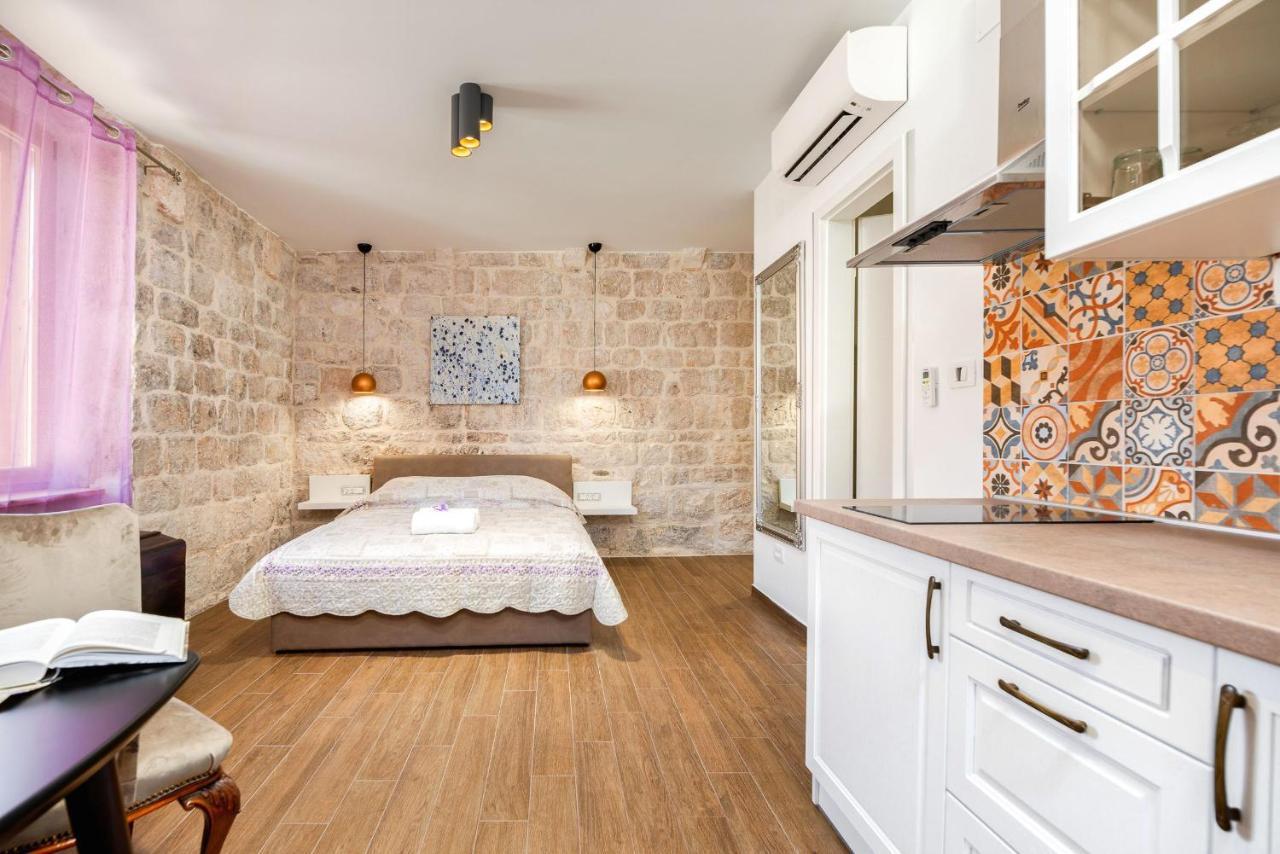 Vintage House Al Pozzo Aparthotel Hvar Town Kültér fotó